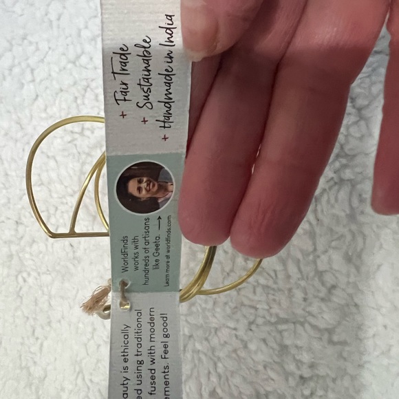 World finds handmade cuff - Picture 3 of 3